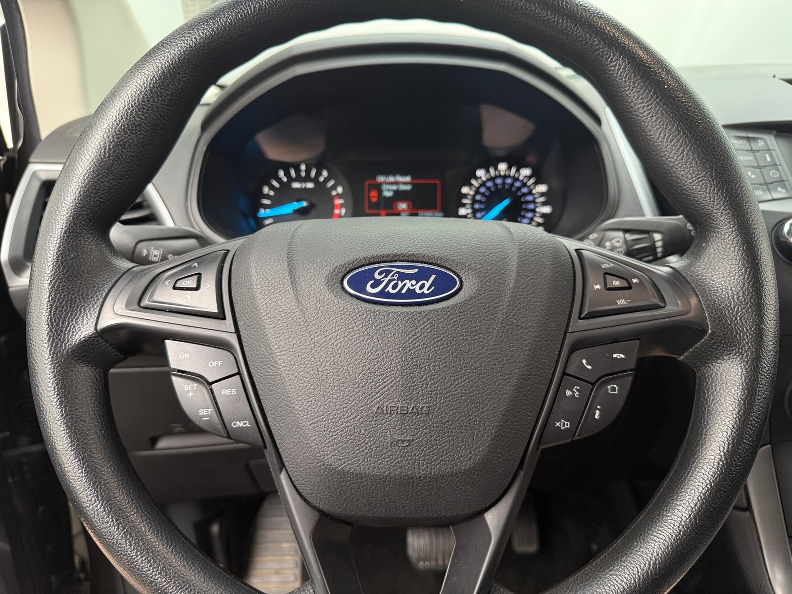 Thumbnail: 2019 Ford Edge - 5