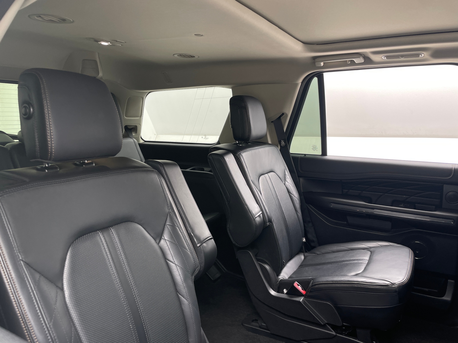 Thumbnail: 2019 Ford Expedition - 5