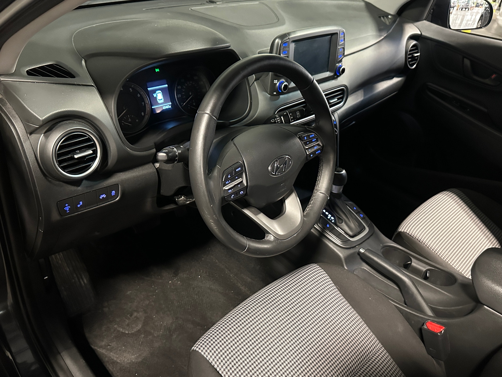 Thumbnail: 2021 Hyundai Kona - 3