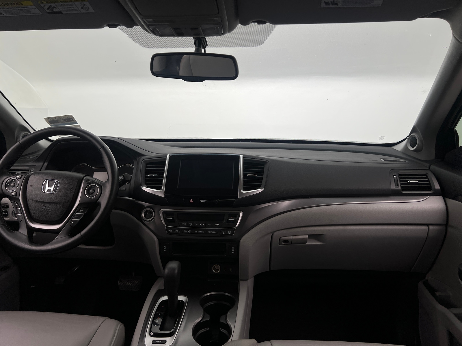 Thumbnail: 2016 Honda Pilot - 2