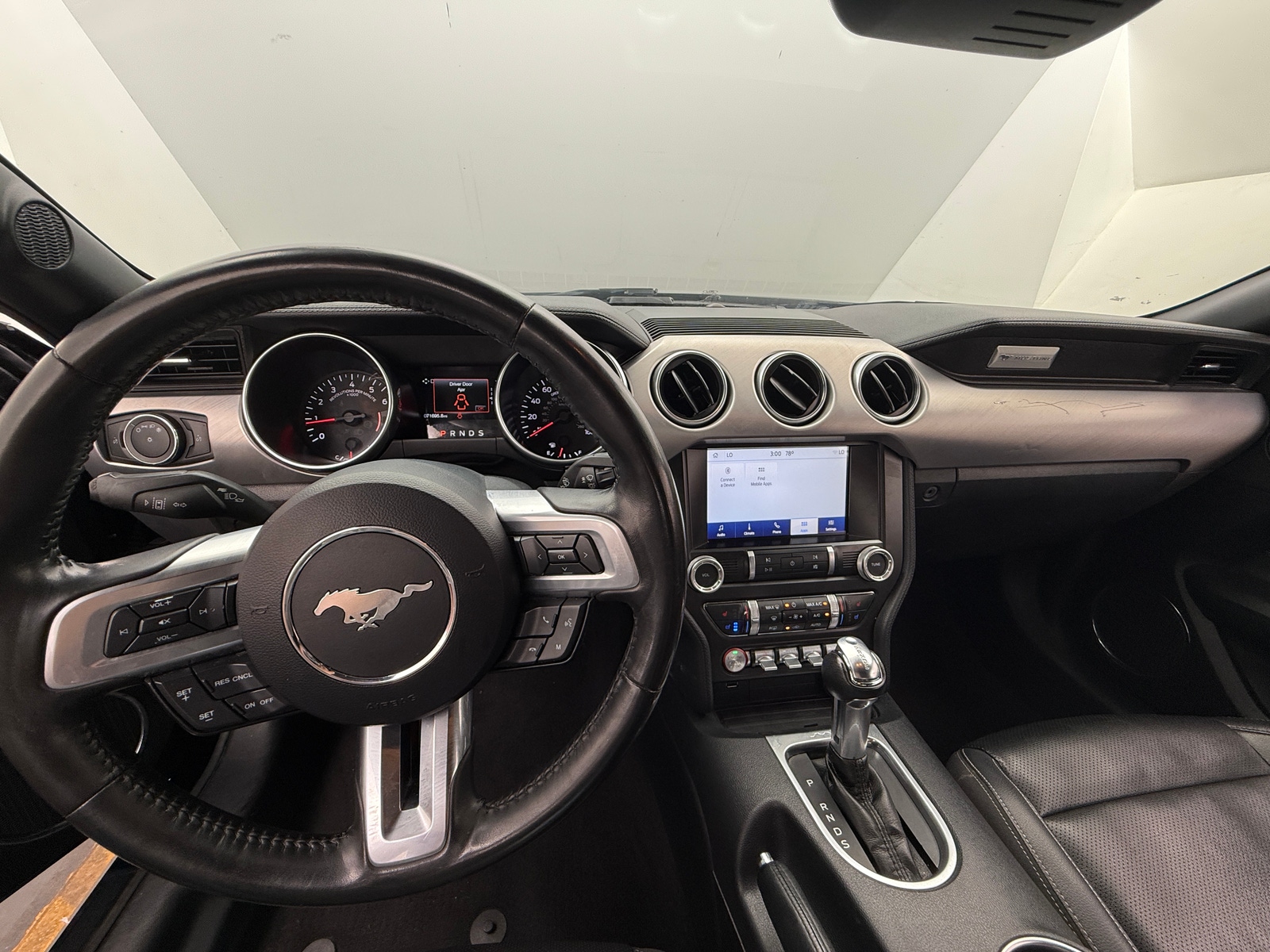 Thumbnail: 2022 Ford Mustang - 3