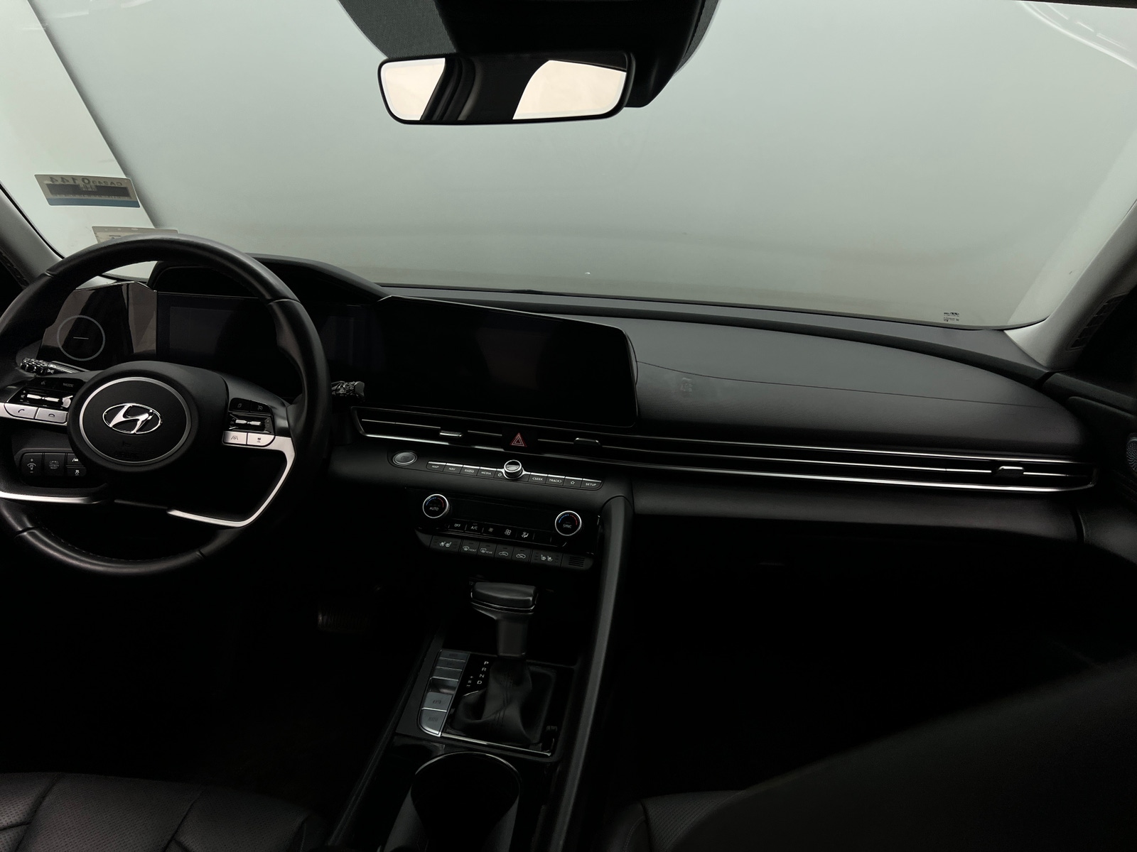 Thumbnail: 2023 Hyundai Elantra - 2