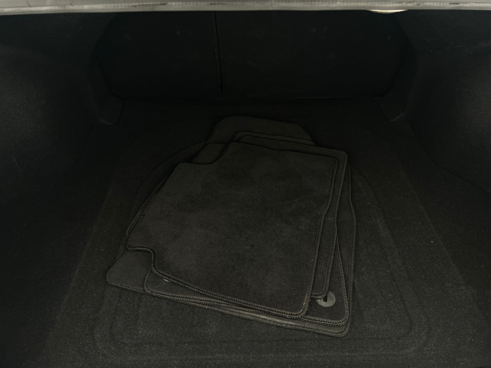 Thumbnail: 2023 Hyundai Elantra - 6