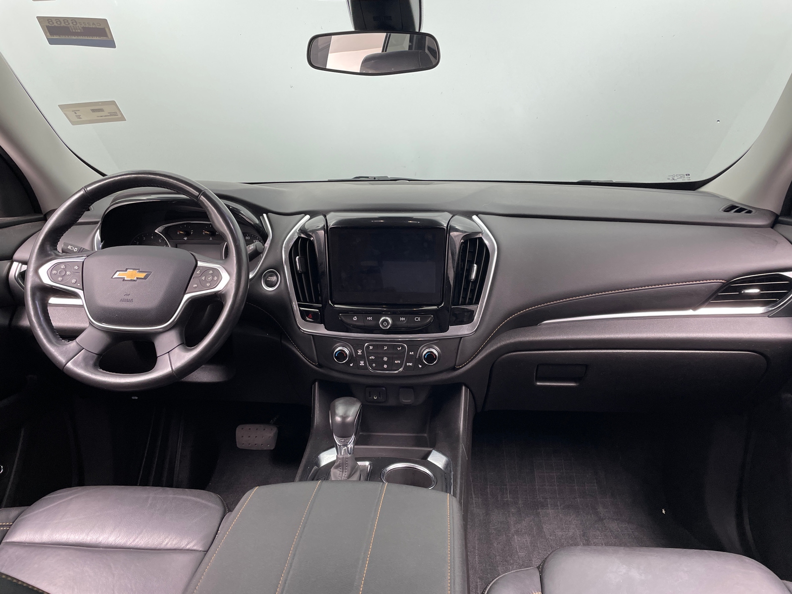 Thumbnail: 2021 Chevrolet Traverse - 2