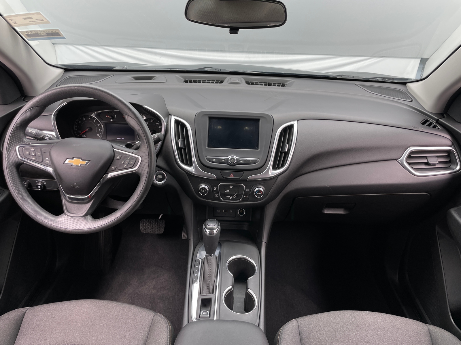 Thumbnail: 2020 Chevrolet Equinox - 3