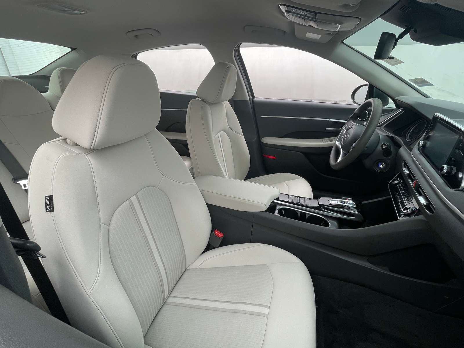 Thumbnail: 2023 Hyundai Sonata - 2