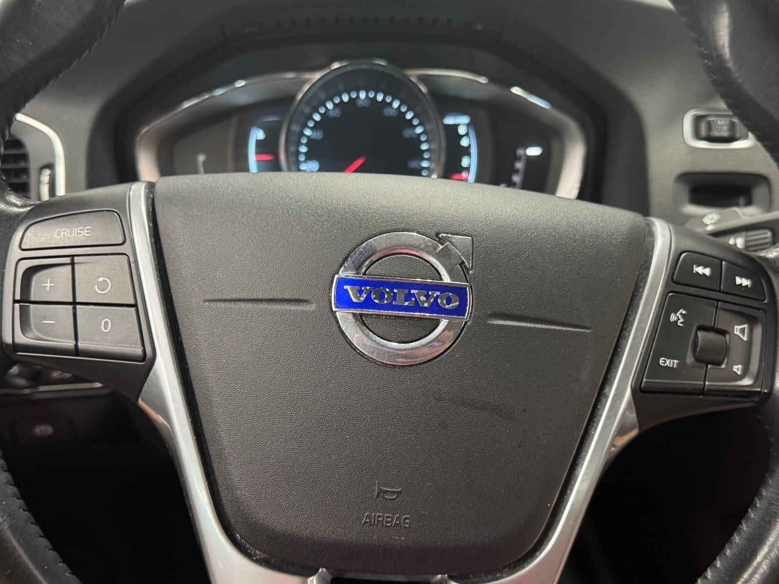 Thumbnail: 2016 Volvo S60 - 4