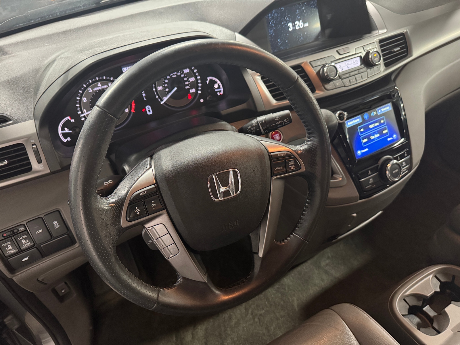 Thumbnail: 2016 Honda Odyssey - 4