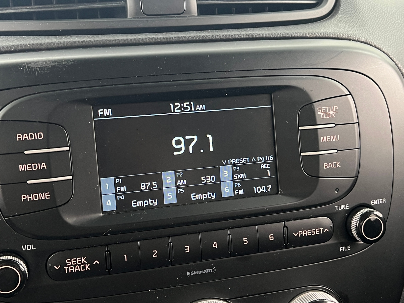Thumbnail: 2017 Kia Soul - 4