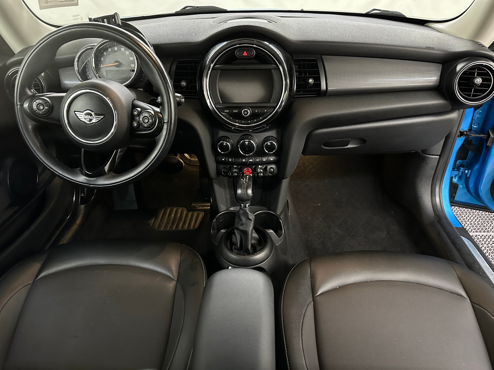 Thumbnail: 2017 MINI Cooper Hardtop - 2