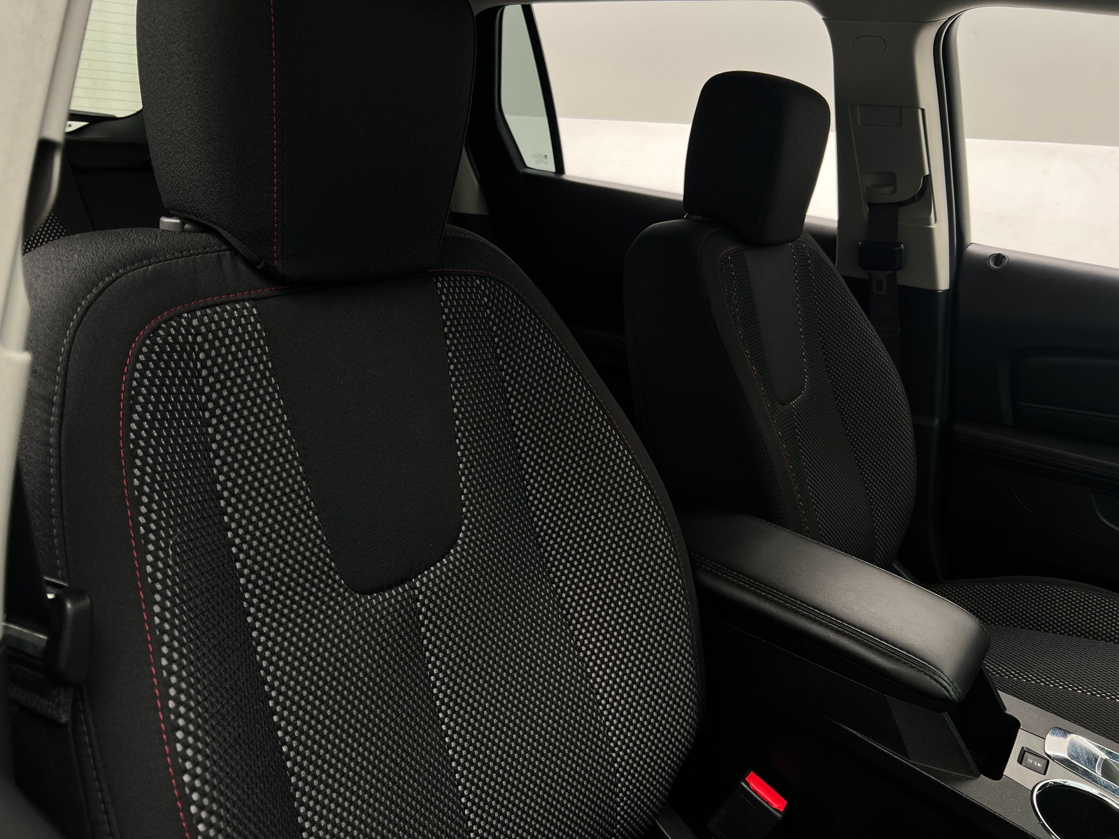 Thumbnail: 2016 GMC Terrain - 2