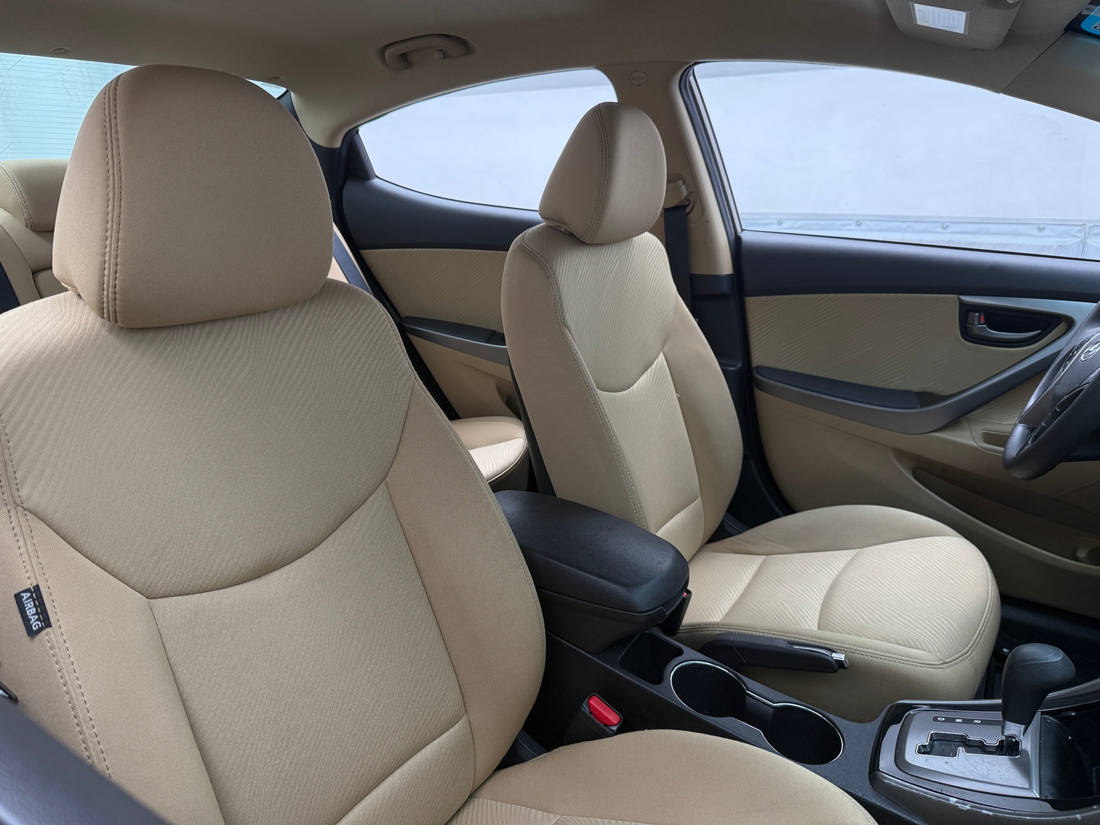 Thumbnail: 2013 Hyundai Elantra - 2
