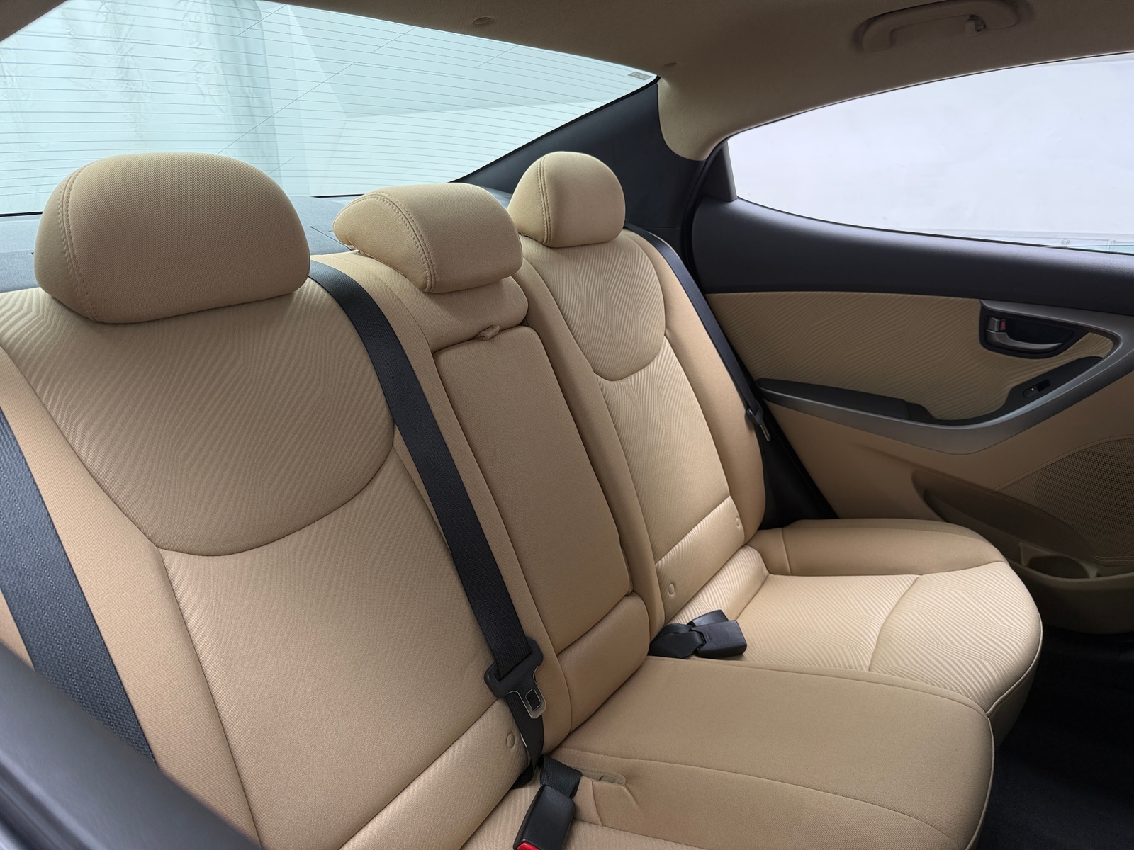 Thumbnail: 2013 Hyundai Elantra - 6