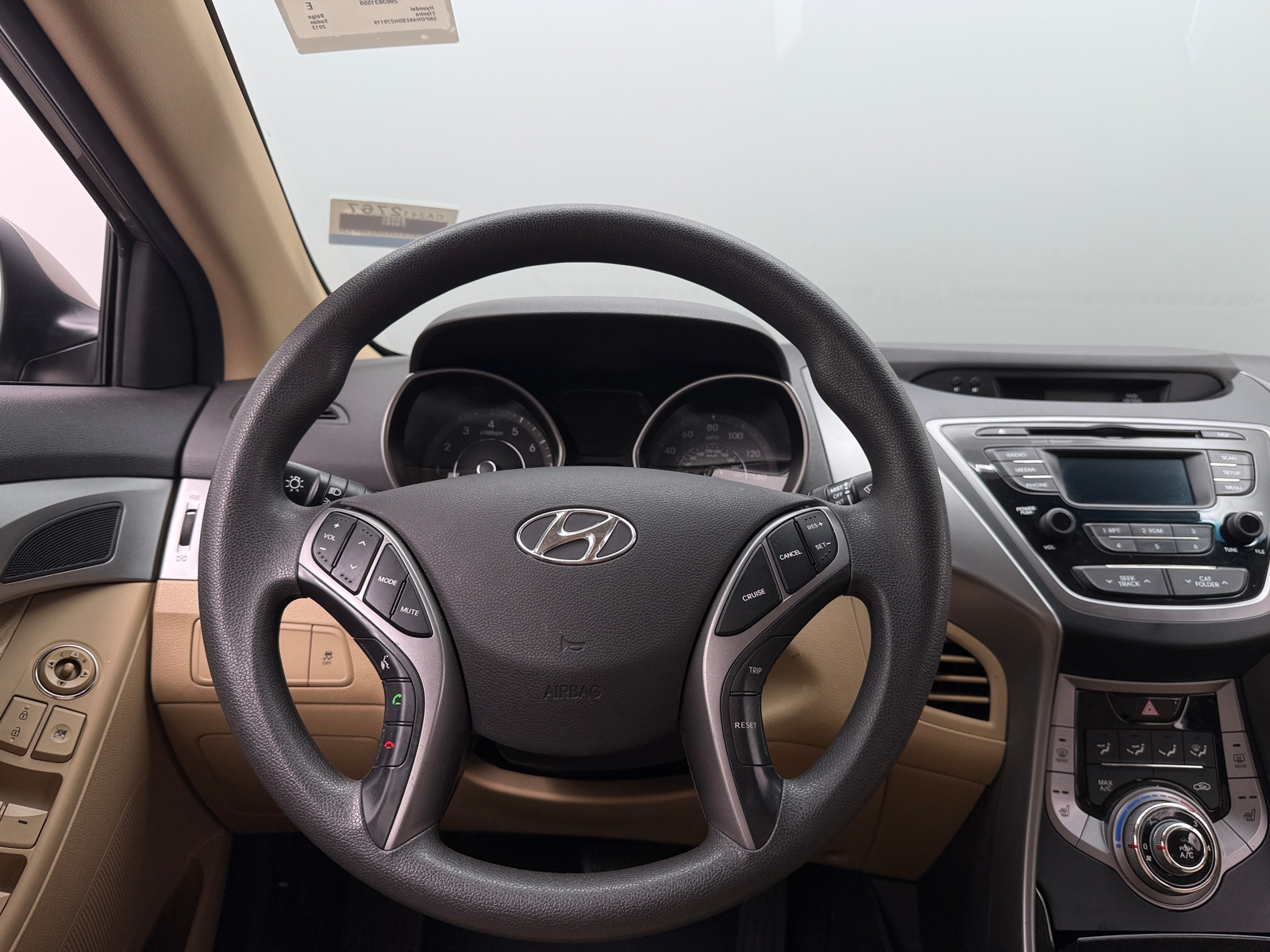 Thumbnail: 2013 Hyundai Elantra - 5