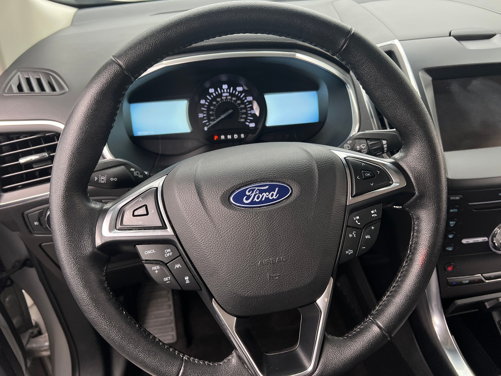 Thumbnail: 2019 Ford Edge - 4