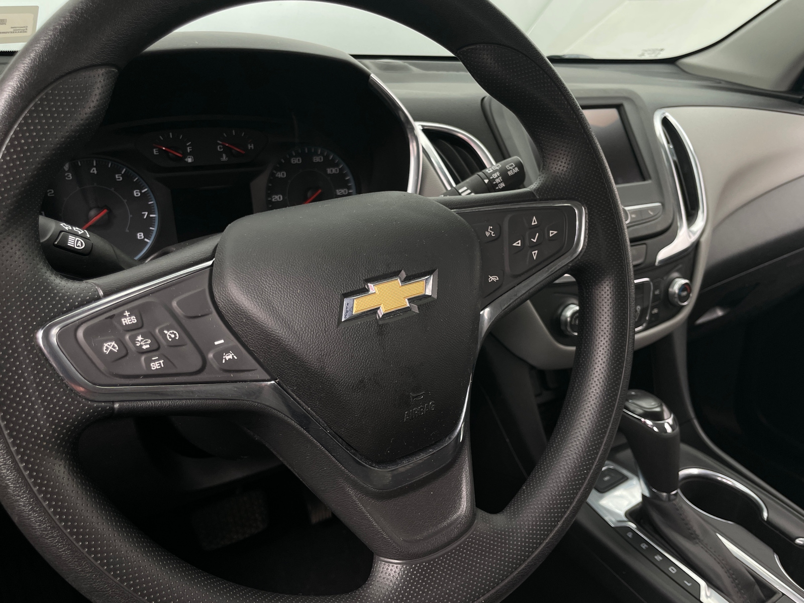 Thumbnail: 2021 Chevrolet Equinox - 5