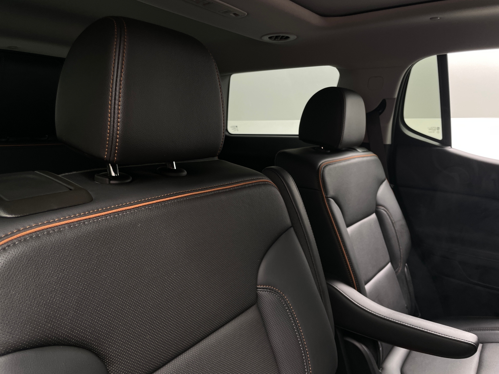 Thumbnail: 2021 GMC Acadia - 6