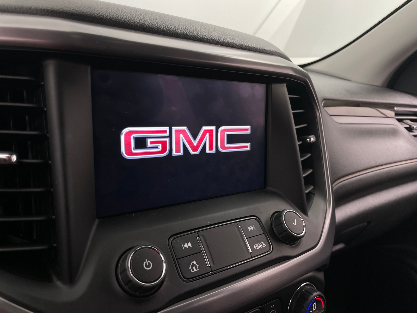 Thumbnail: 2021 GMC Acadia - 4