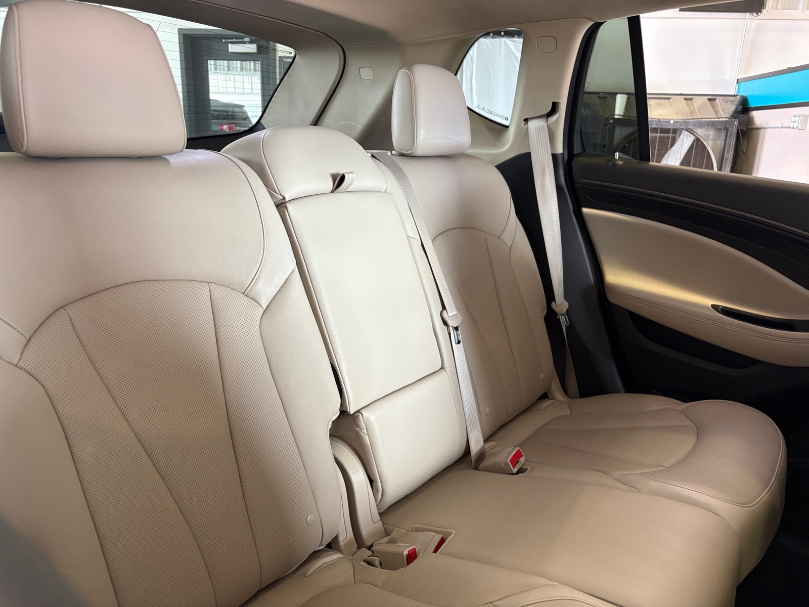 Thumbnail: 2017 Buick Envision - 5