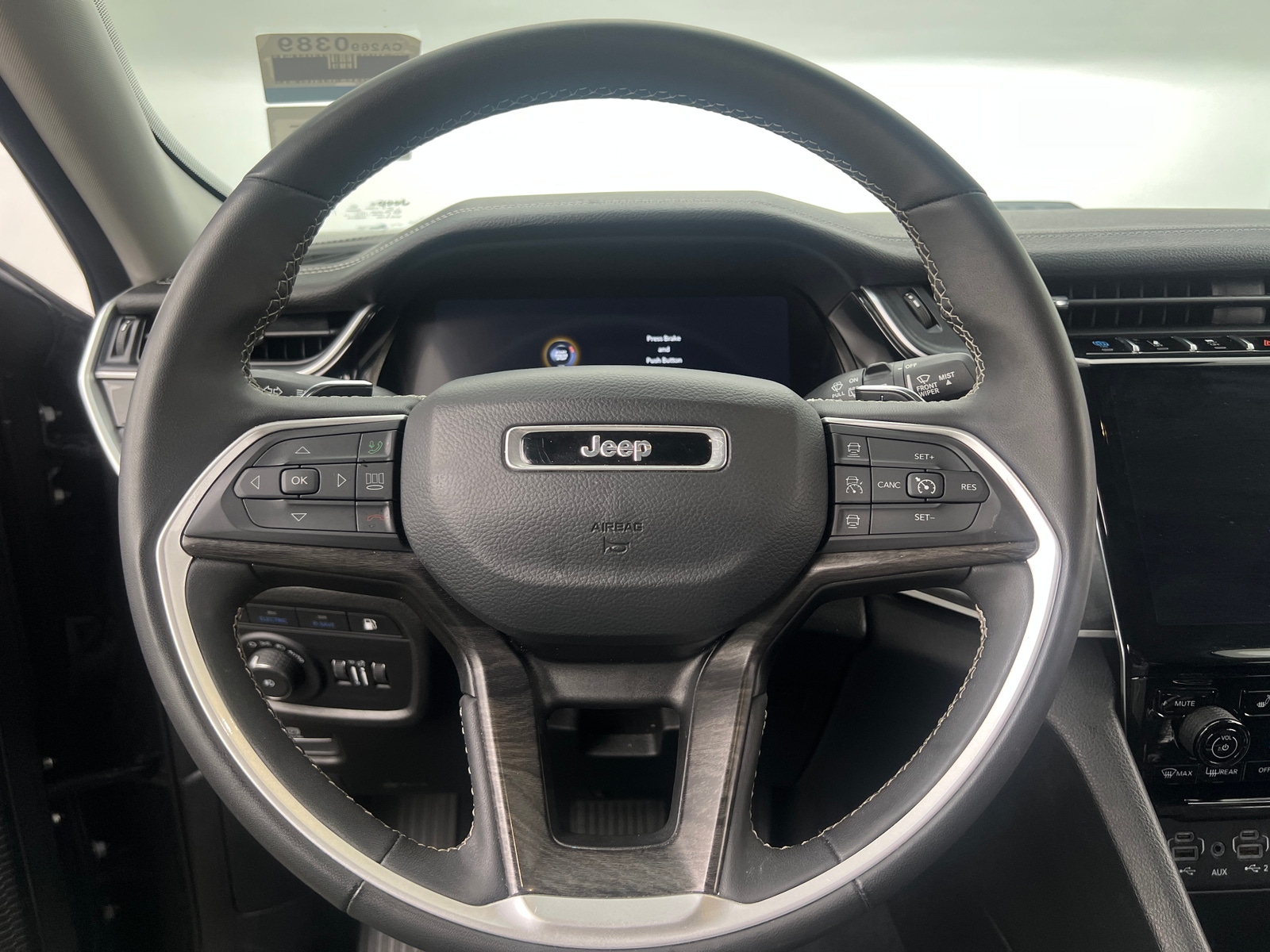 Thumbnail: 2023 Jeep Grand Cherokee - 4