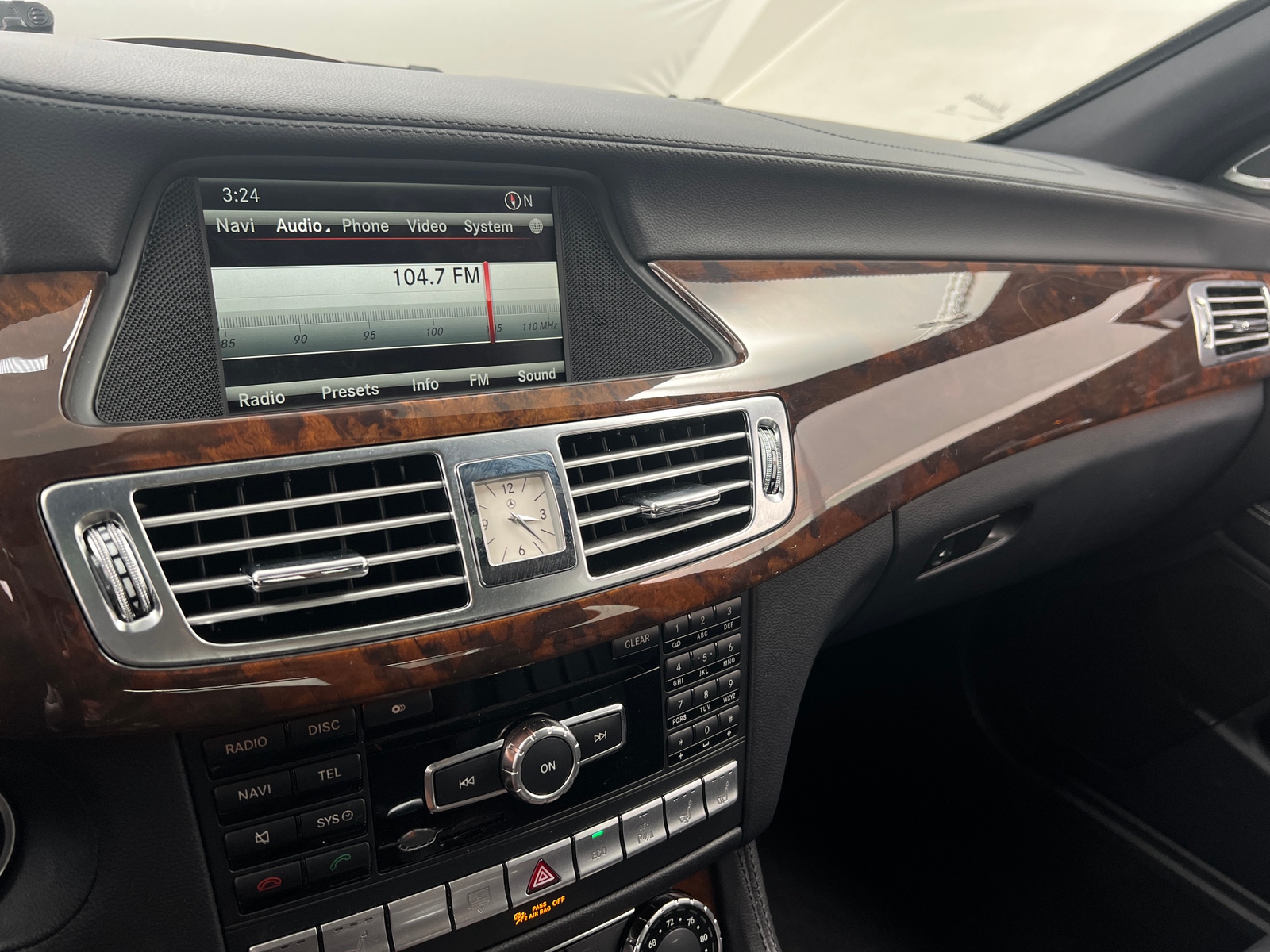 Thumbnail: 2014 Mercedes-Benz CLS - 3