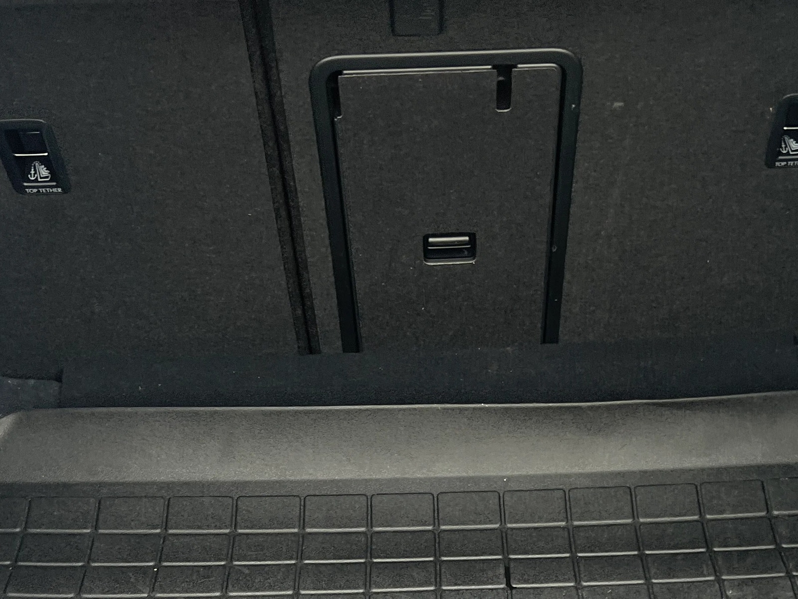 Thumbnail: 2022 Volkswagen Arteon - 6