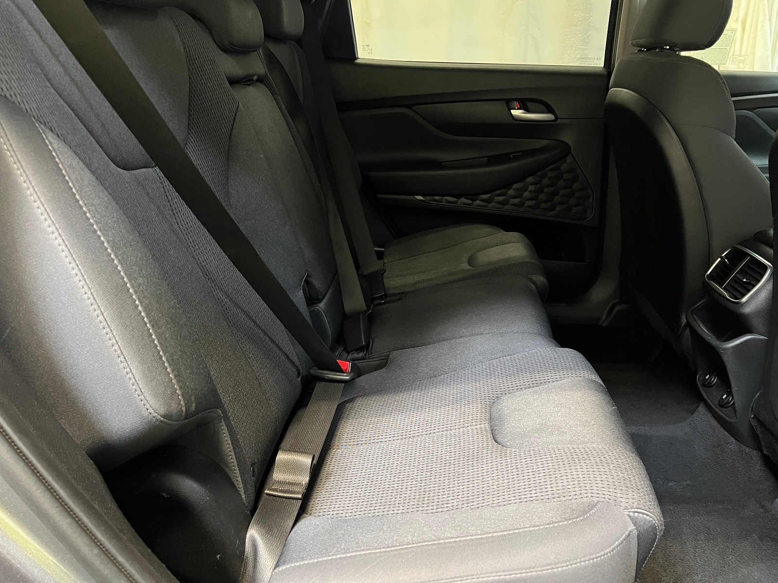 Thumbnail: 2019 Hyundai Santa Fe - 6