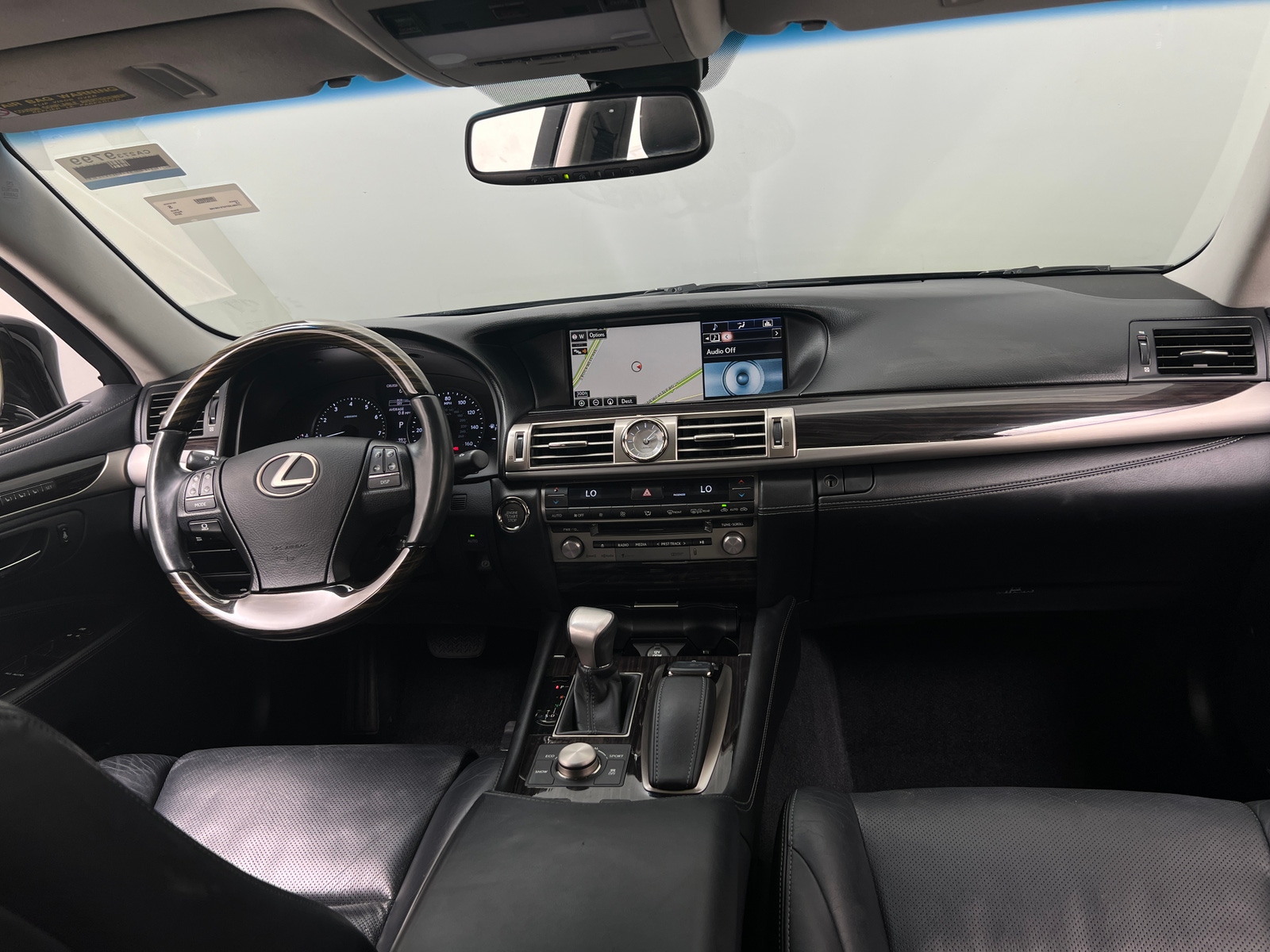 Thumbnail: 2015 Lexus LS - 2