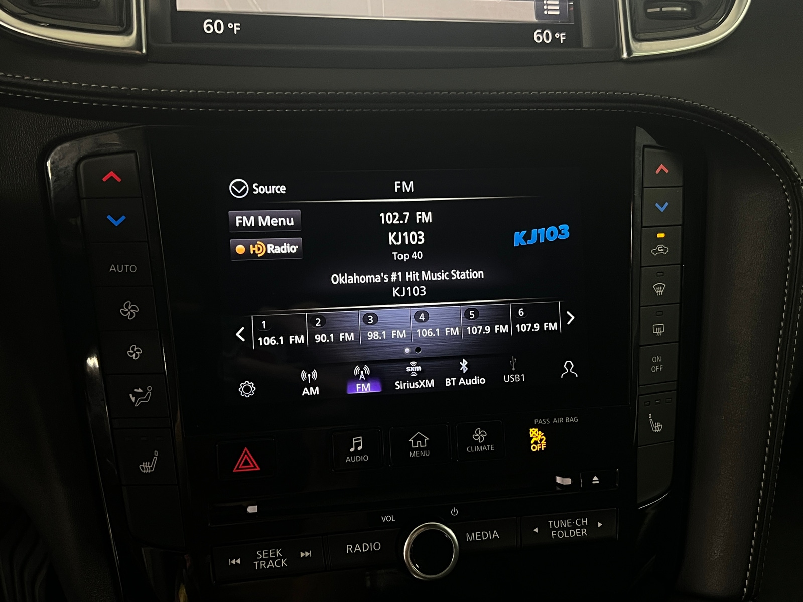 Thumbnail: 2020 INFINITI QX50 - 3