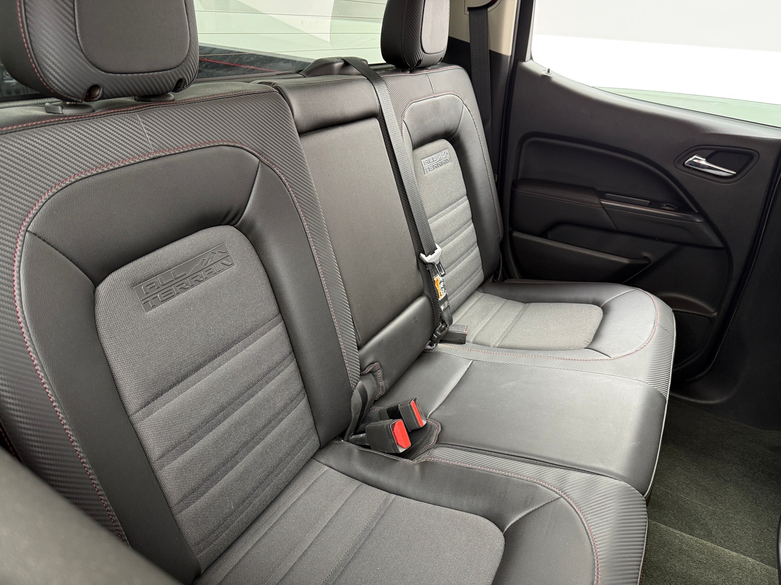 Thumbnail: 2015 GMC Canyon - 6