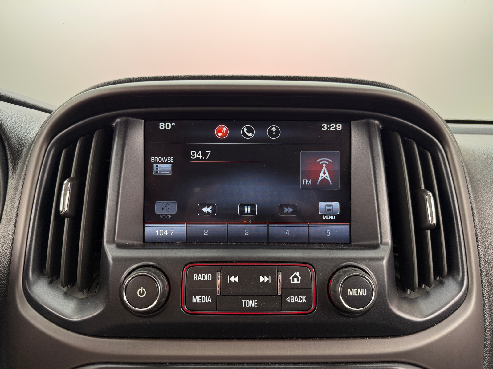 Thumbnail: 2015 GMC Canyon - 4