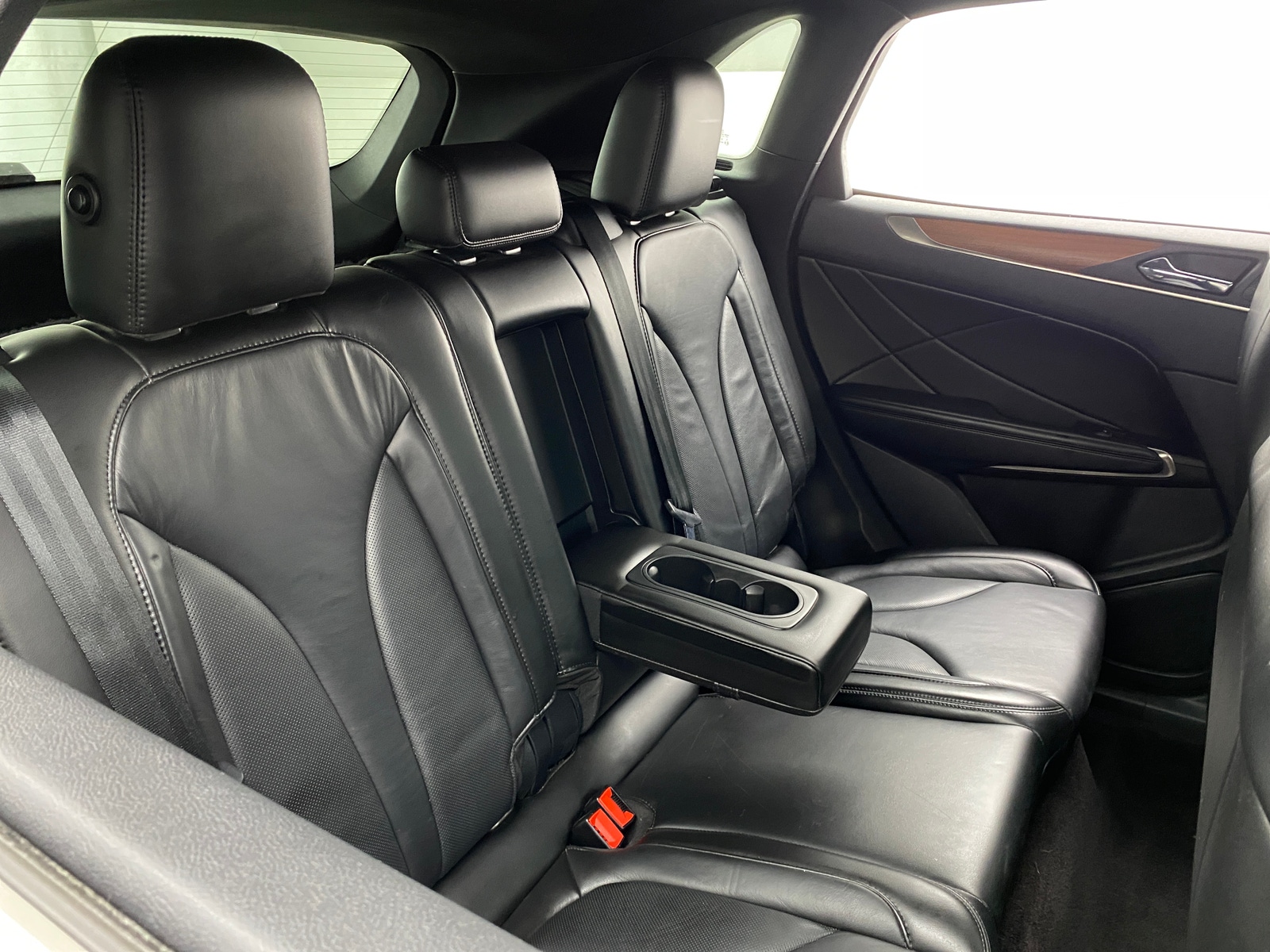 Thumbnail: 2017 Lincoln MKC - 5