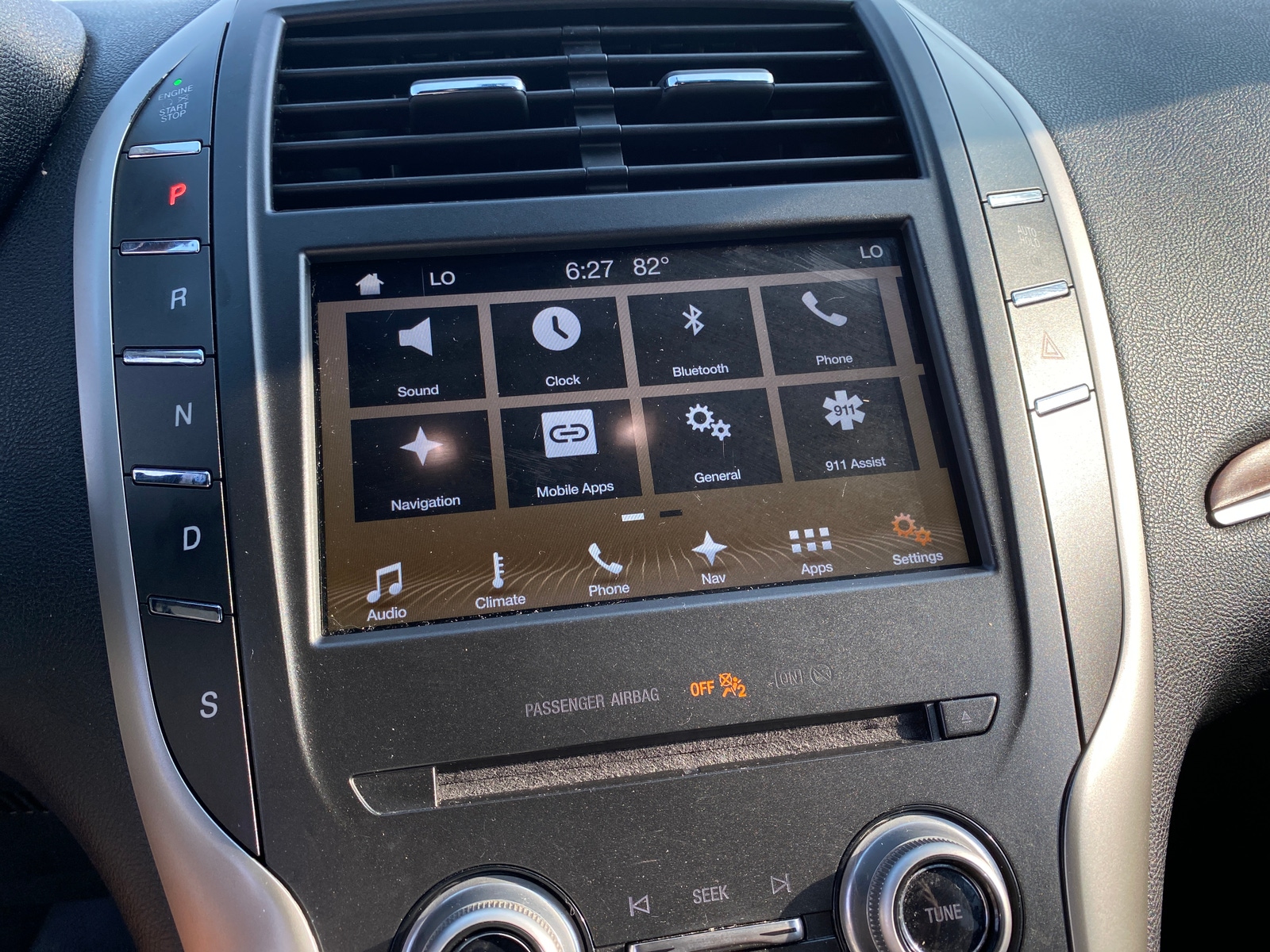 Thumbnail: 2017 Lincoln MKC - 3
