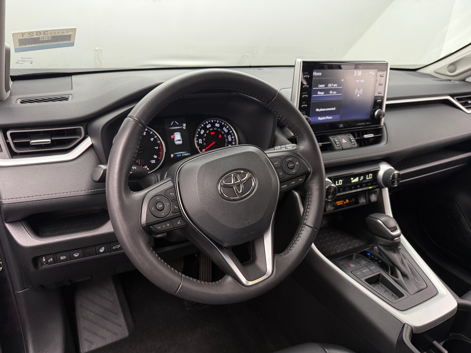Thumbnail: 2022 Toyota RAV4 - 4
