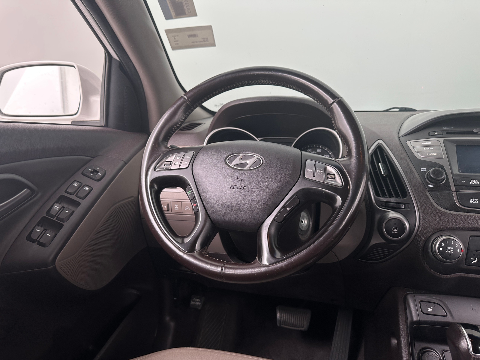 Thumbnail: 2014 Hyundai Tucson - 4