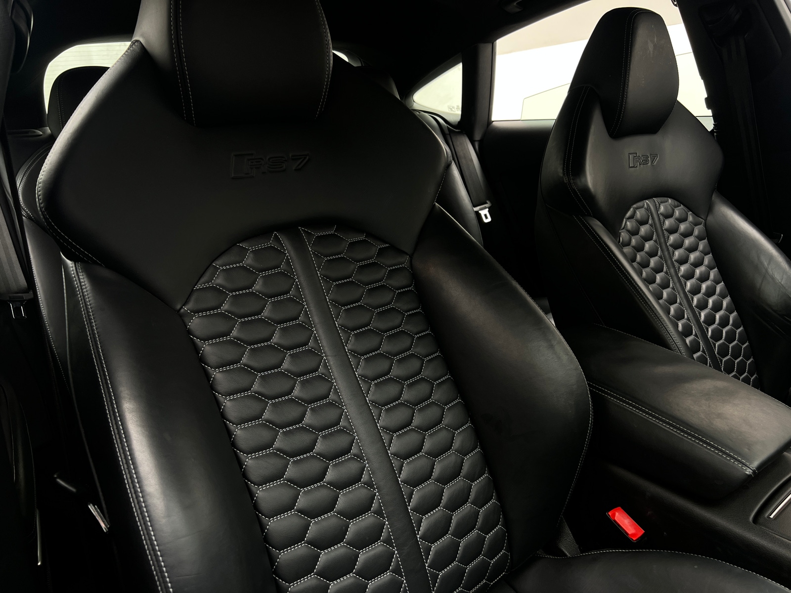 Thumbnail: 2015 Audi RS 7 - 2