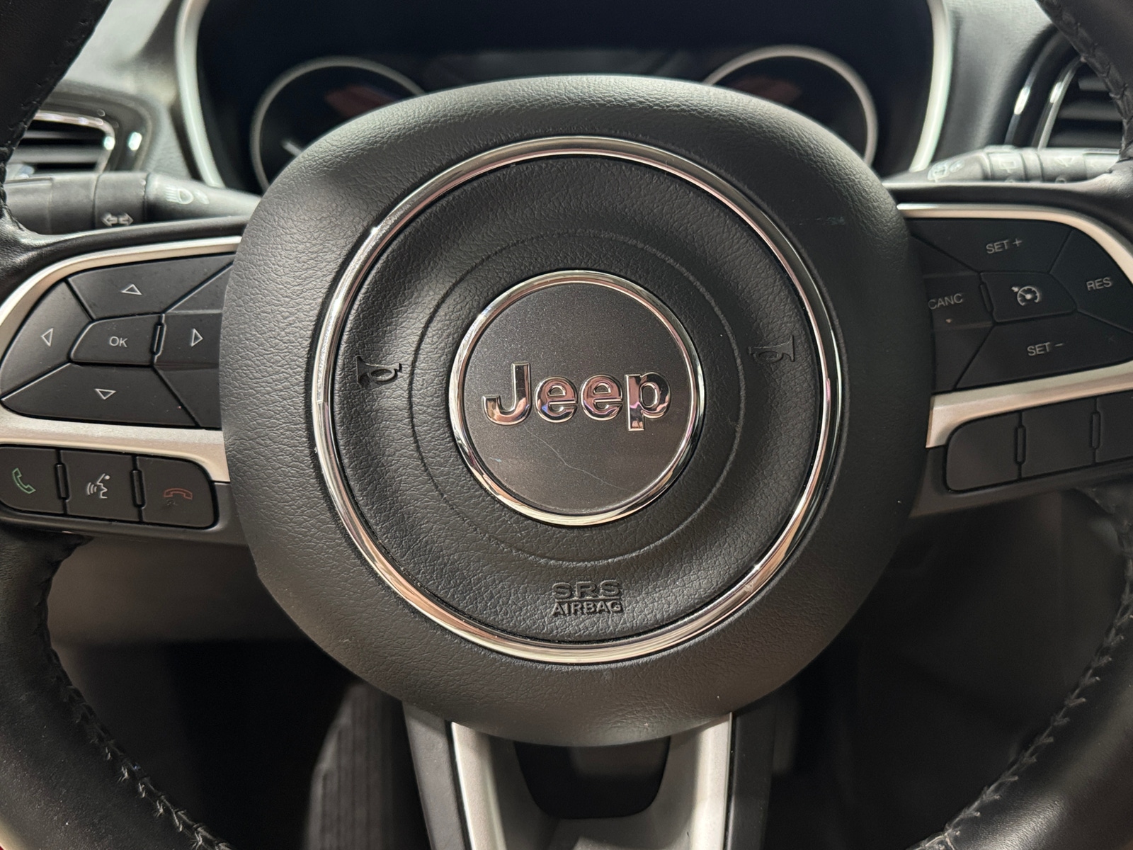 Thumbnail: 2019 Jeep Compass - 4