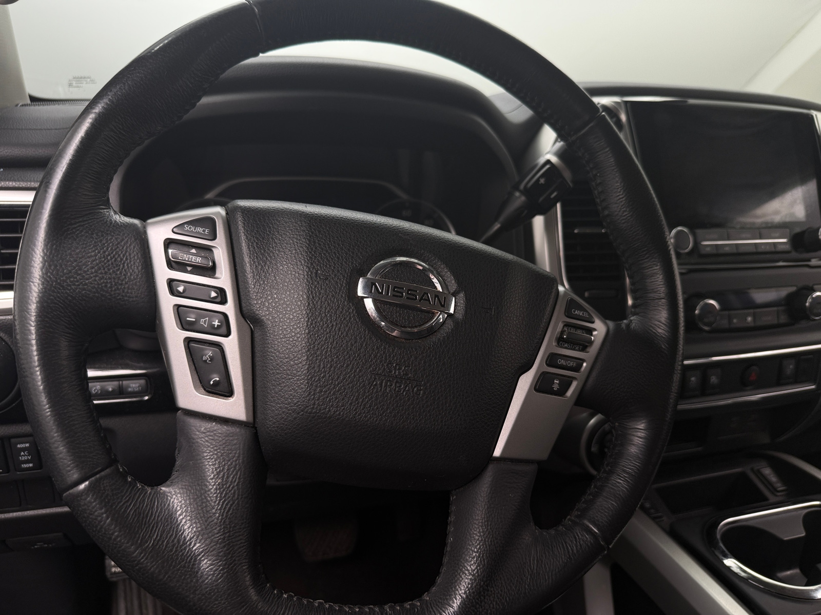 Thumbnail: 2021 Nissan Titan - 5