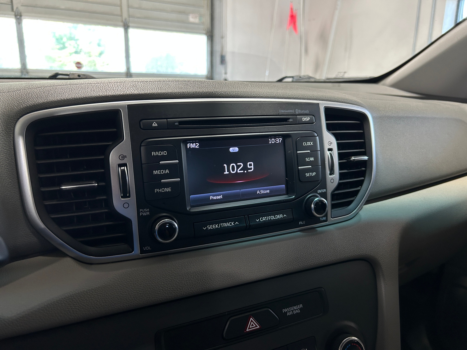 Thumbnail: 2019 Kia Sportage - 4
