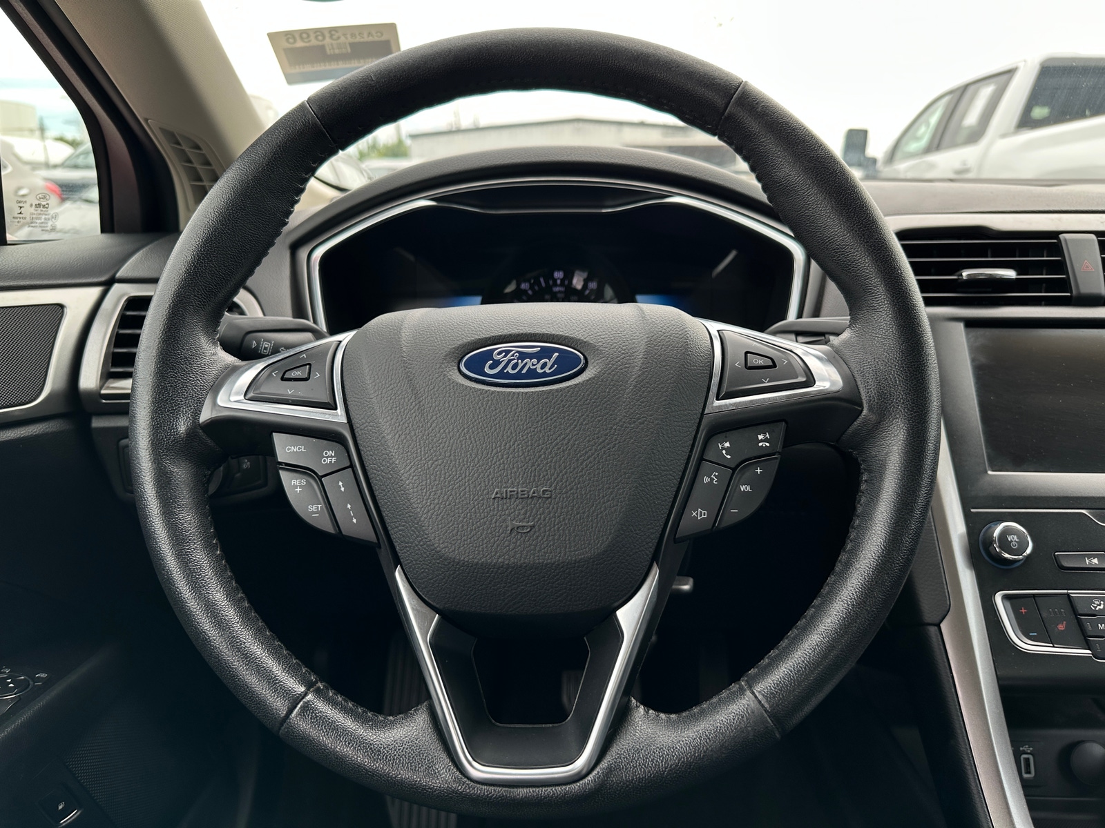 Thumbnail: 2020 Ford Fusion - 4