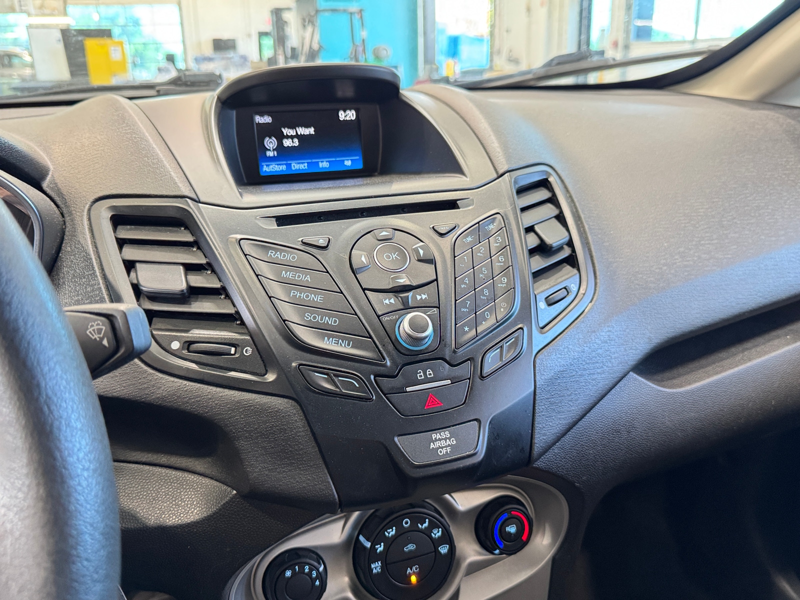 Thumbnail: 2019 Ford Fiesta - 4