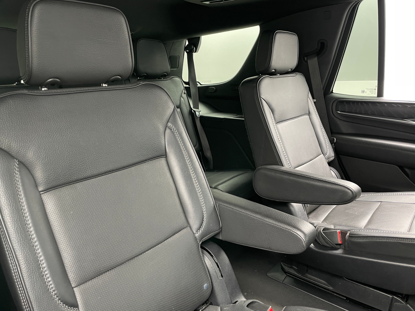 Thumbnail: 2023 GMC Yukon - 5