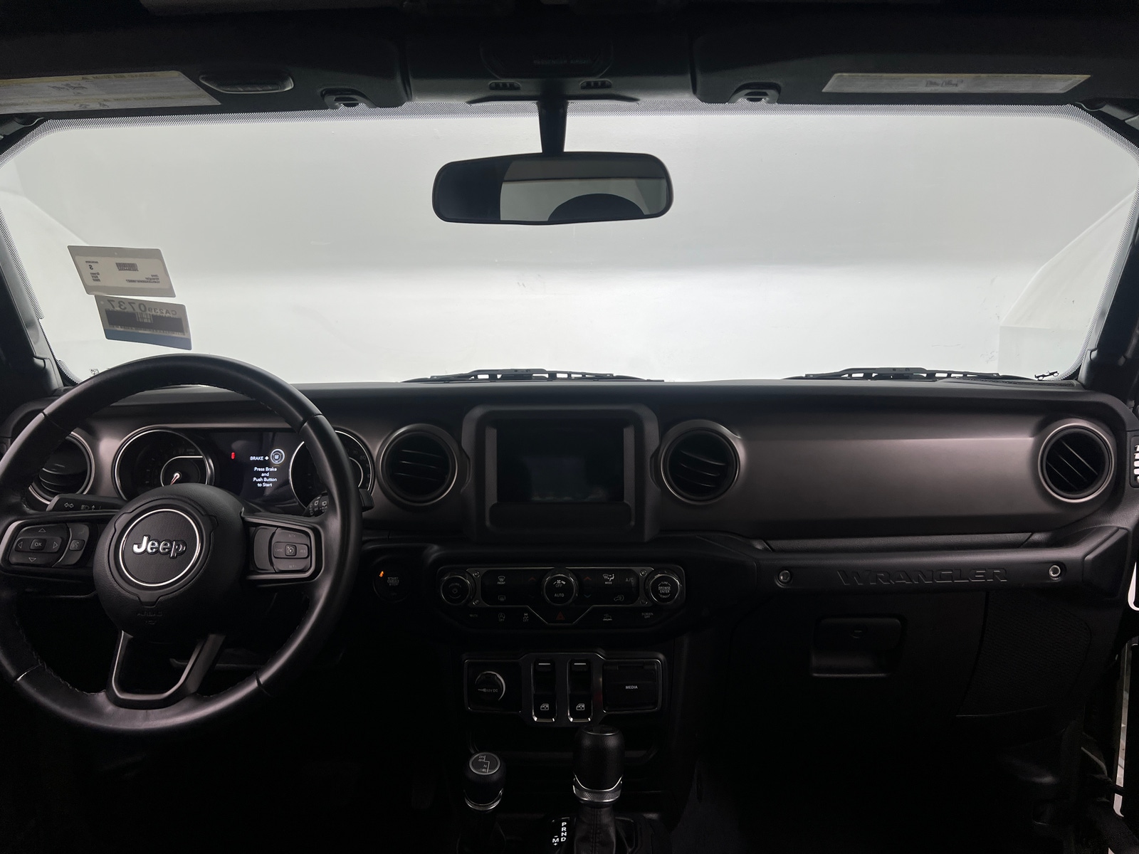 Thumbnail: 2022 Jeep Wrangler - 3