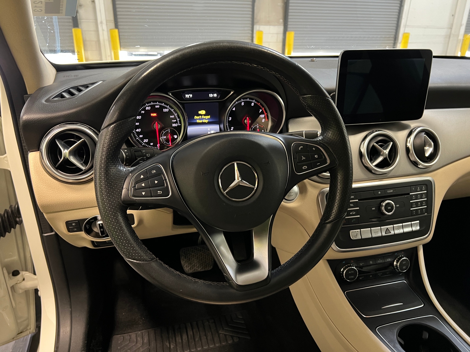 Thumbnail: 2018 Mercedes-Benz GLA - 5