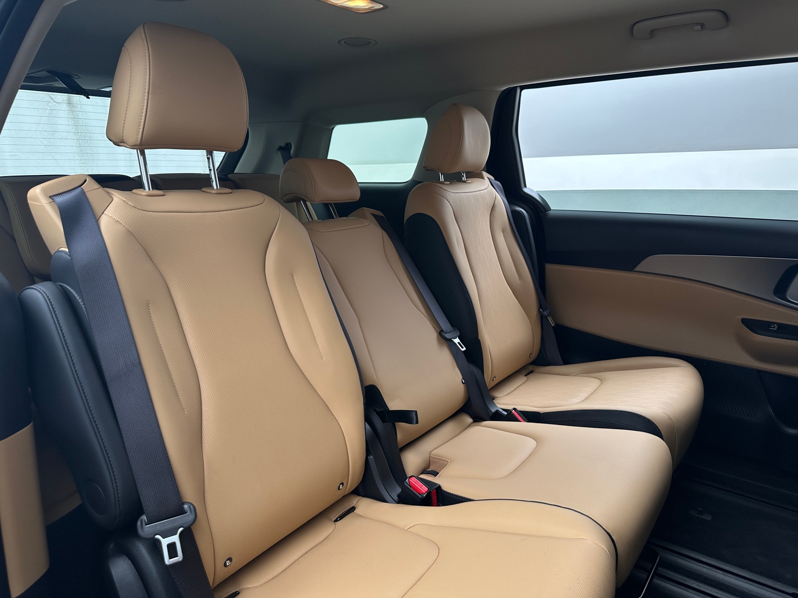 Thumbnail: 2024 Kia Carnival - 5