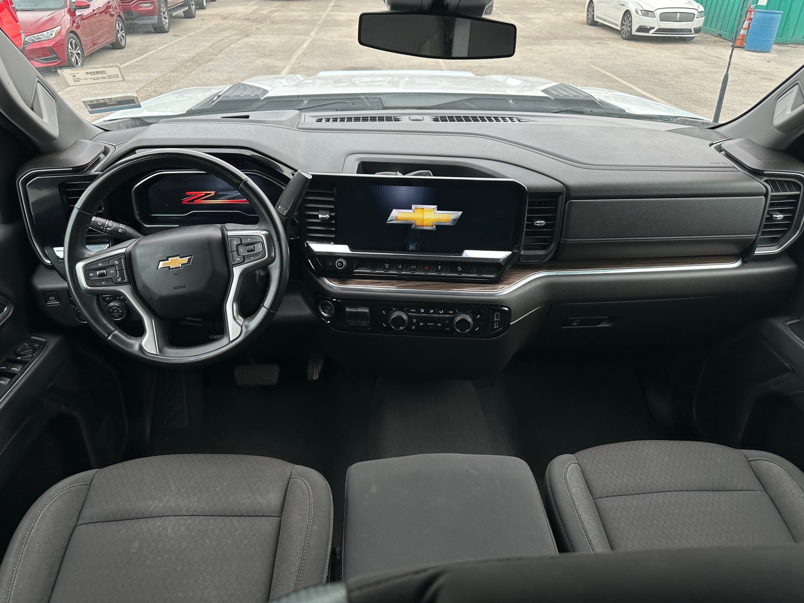 Thumbnail: 2024 Chevrolet Silverado 2500 - 3