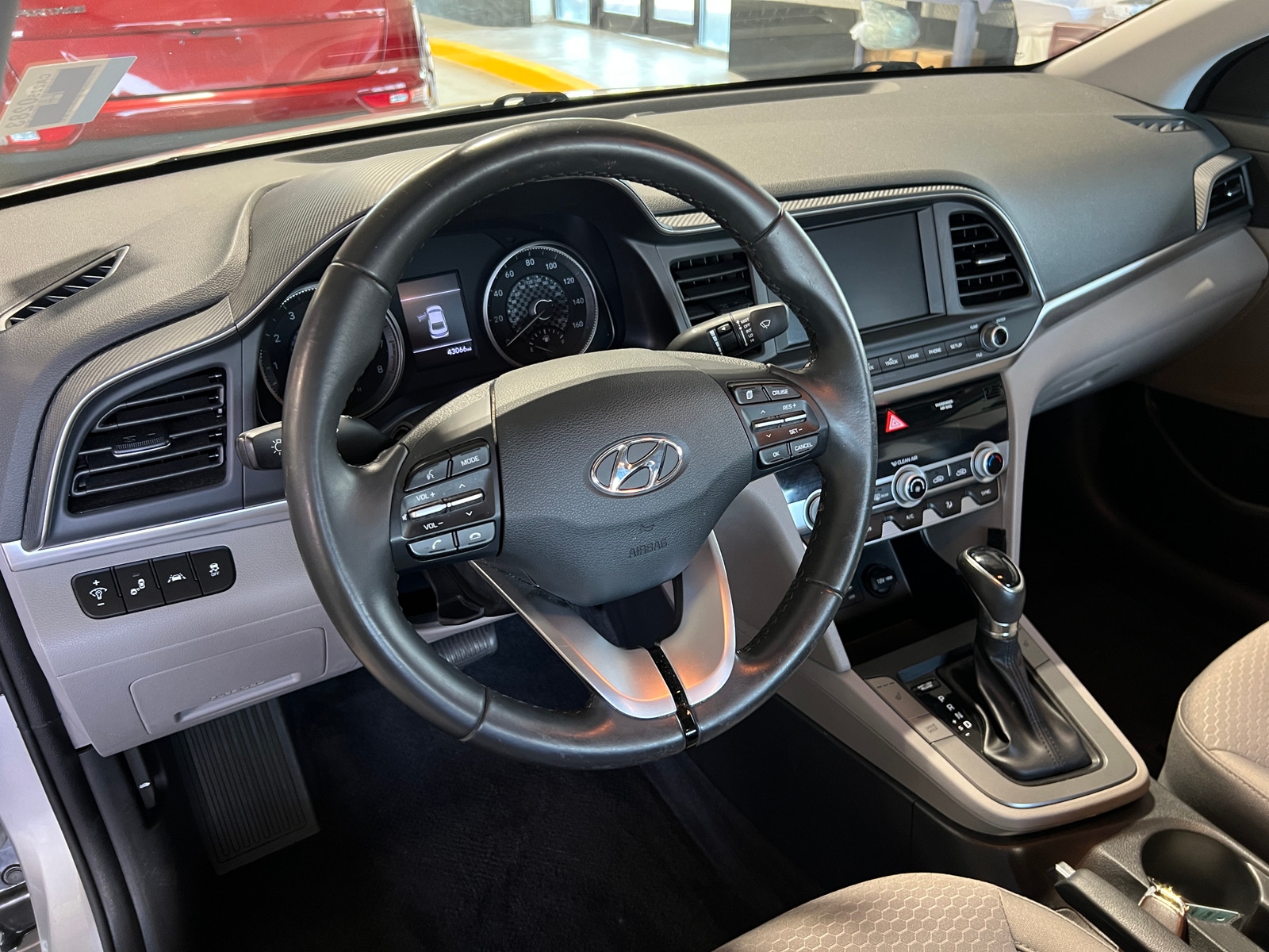 Thumbnail: 2019 Hyundai Elantra - 5