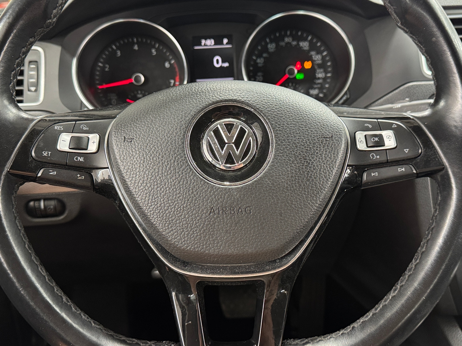 Thumbnail: 2018 Volkswagen Jetta - 4