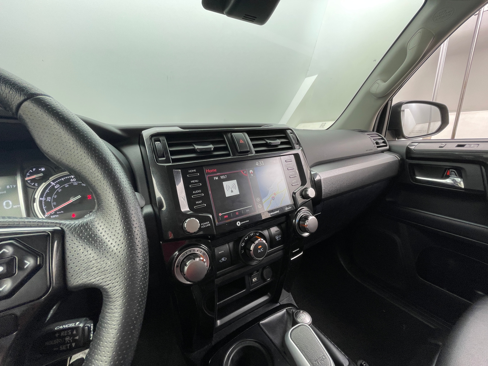 Thumbnail: 2021 Toyota 4Runner - 3
