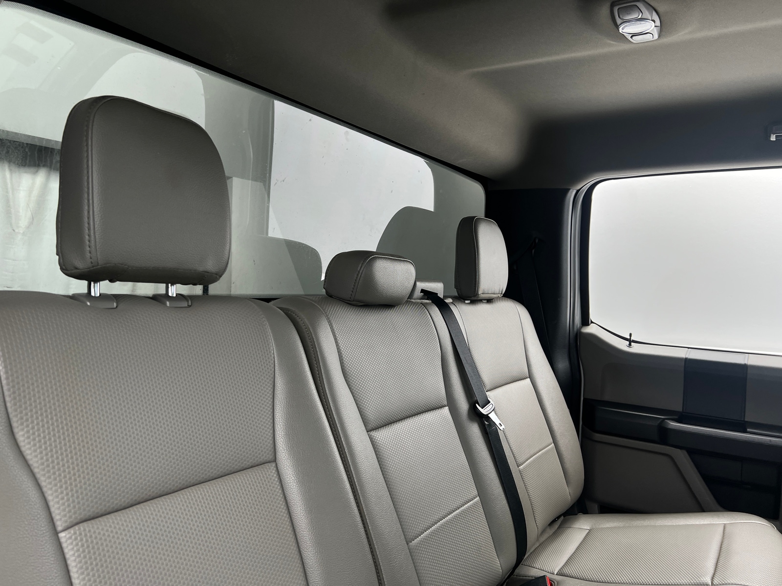 Thumbnail: 2022 Ford Econoline - 5